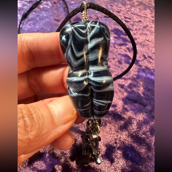 Goddess Figural Woman Feminine Charm Handblown Glass Celestial Necklace - Picture 5 of 8